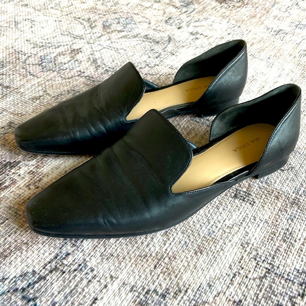 Via Spiga black leather flats